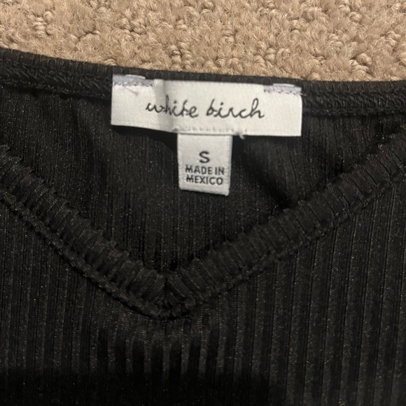 White Birch Off-Shoulder Shirt. Size S. NWOT - Picture 4 of 4